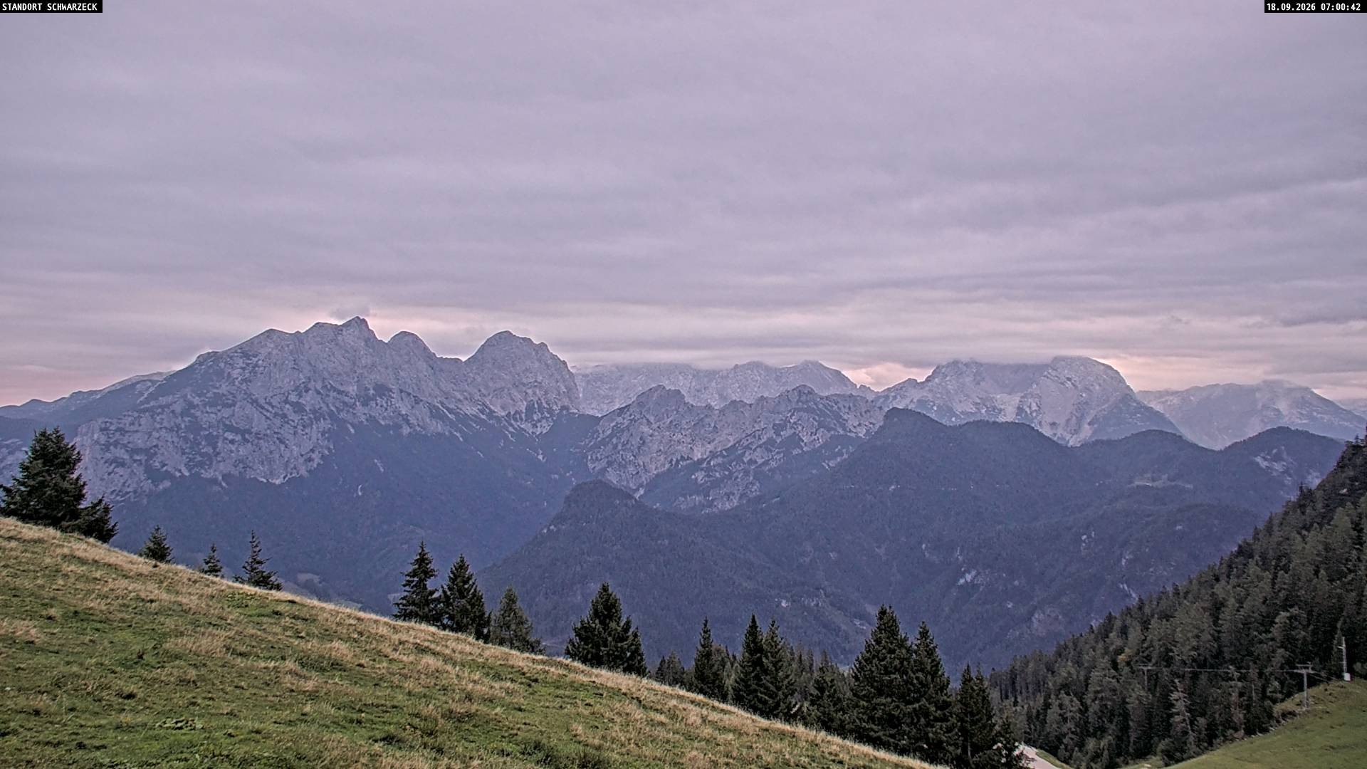 Archiv Foto Webcam Blick von Lofer auf die Berchtesgadener Alpen