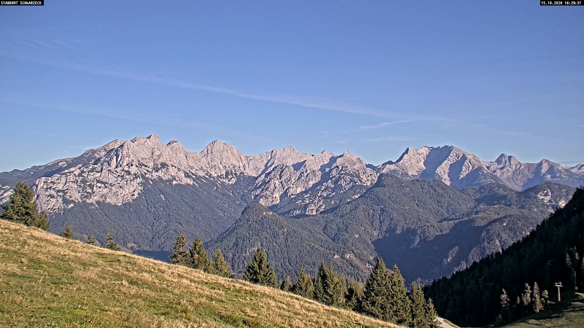 Archiv Foto Webcam Blick von Lofer auf die Berchtesgadener Alpen