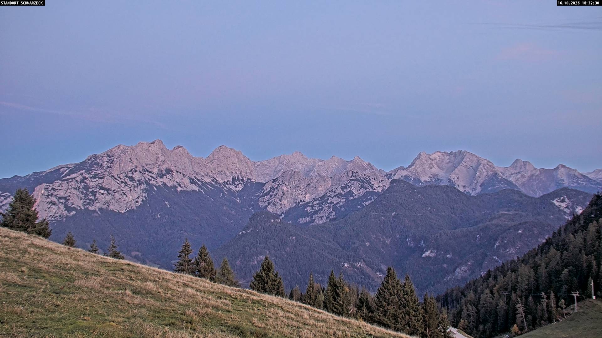 Archiv Foto Webcam Blick von Lofer auf die Berchtesgadener Alpen