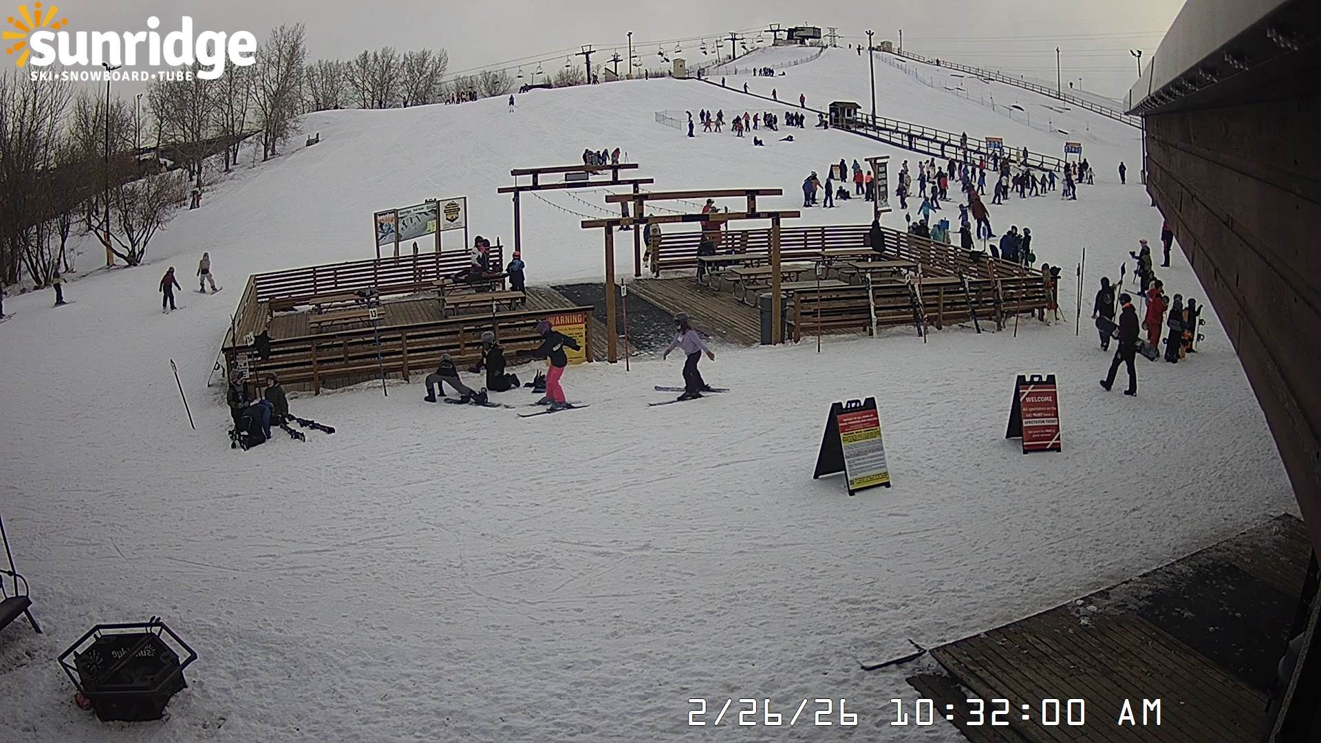 Archived image Webcam Bunny Hill (Sunridge ski area, Alberta)