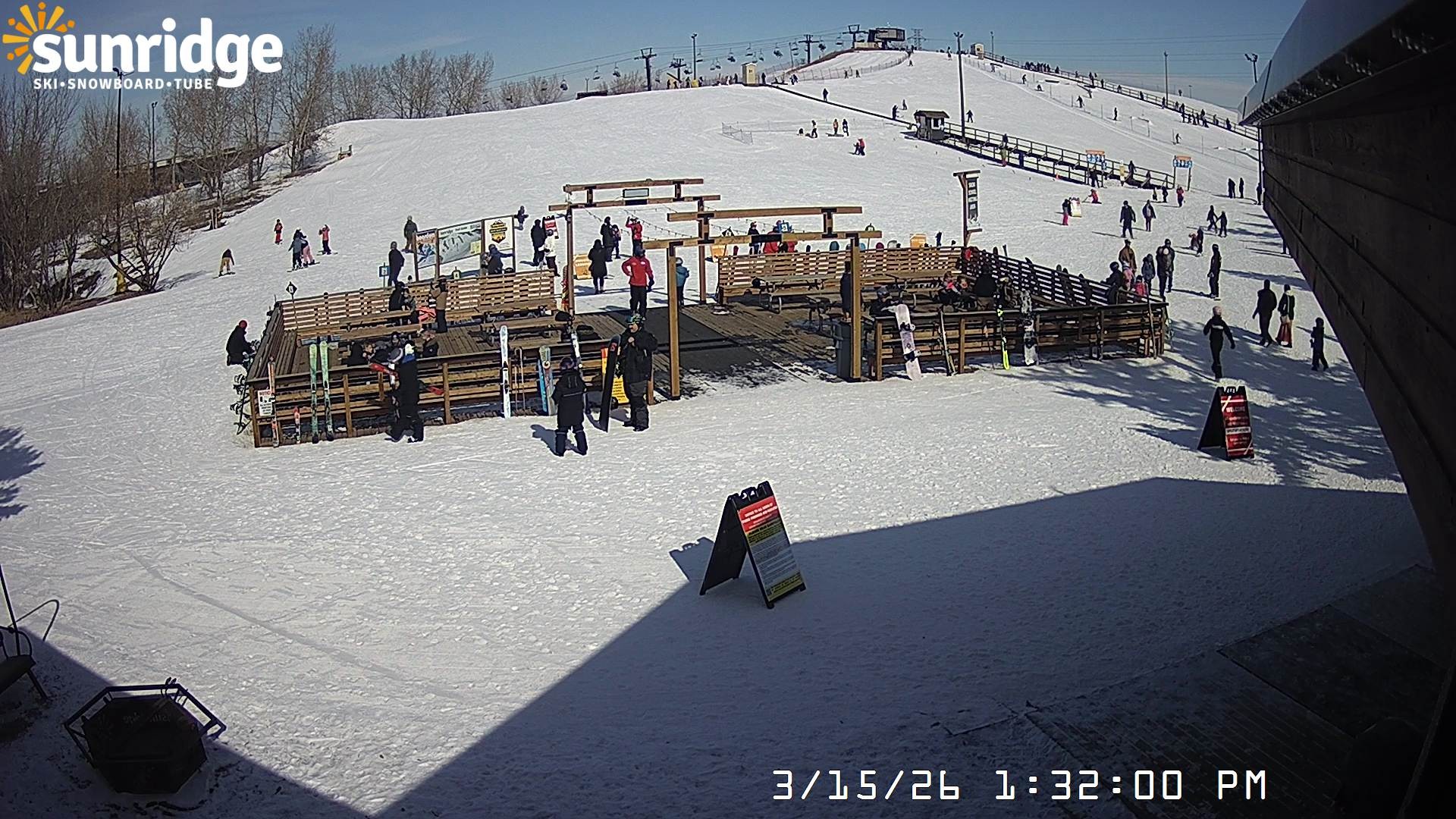 Archived image Webcam Bunny Hill (Sunridge ski area, Alberta)