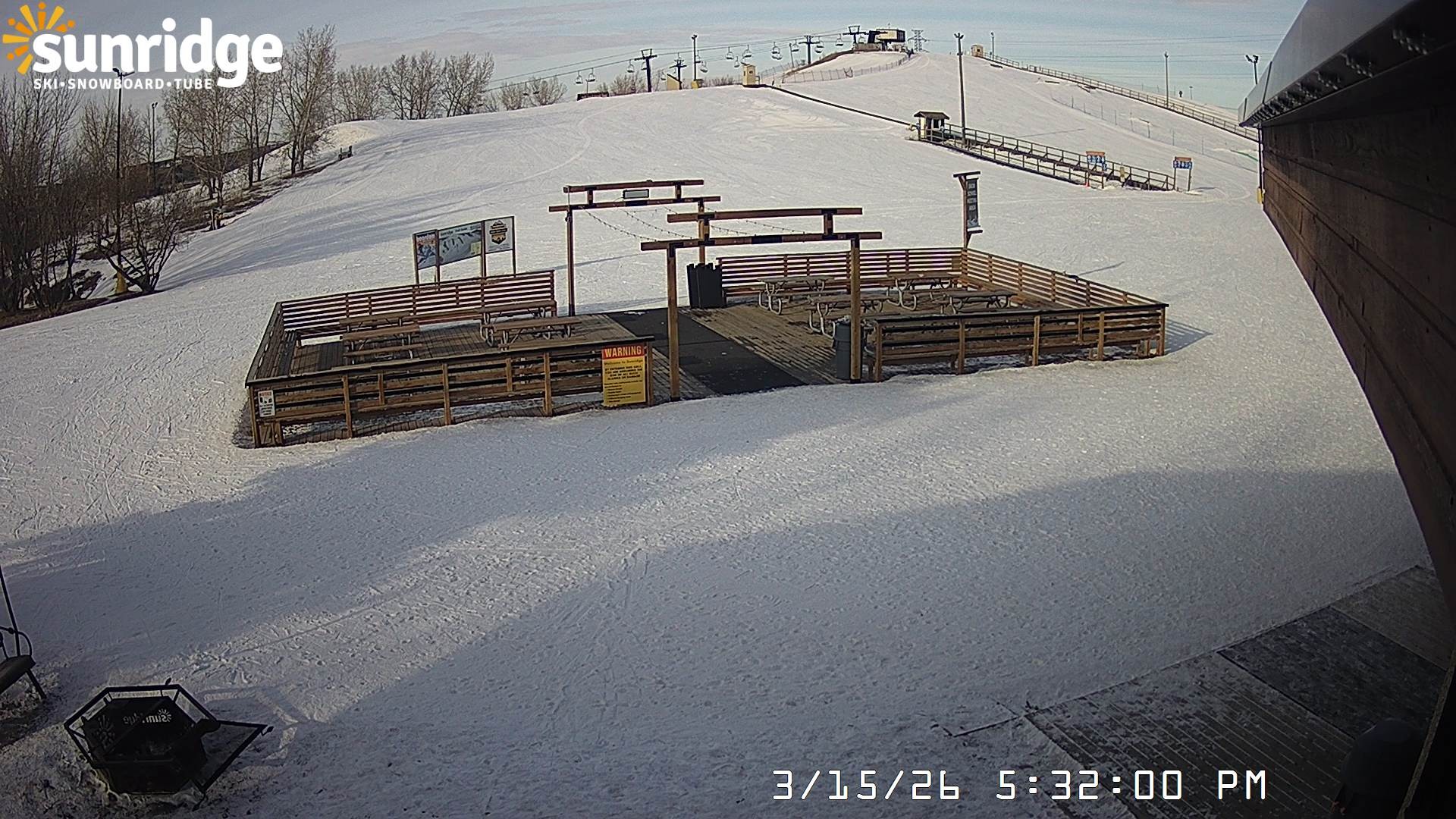 Archived image Webcam Bunny Hill (Sunridge ski area, Alberta)