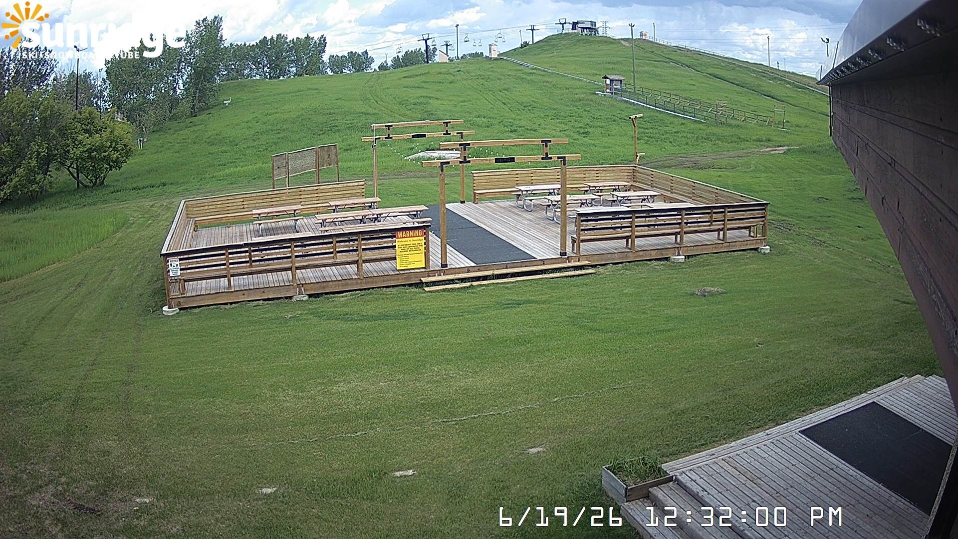 Archiv Foto Webcam Bunny Hill (Skigebiet Sunridge, Alberta)