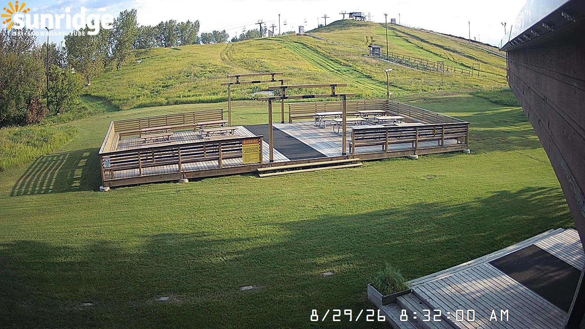Archived image Webcam Bunny Hill (Sunridge ski area, Alberta)