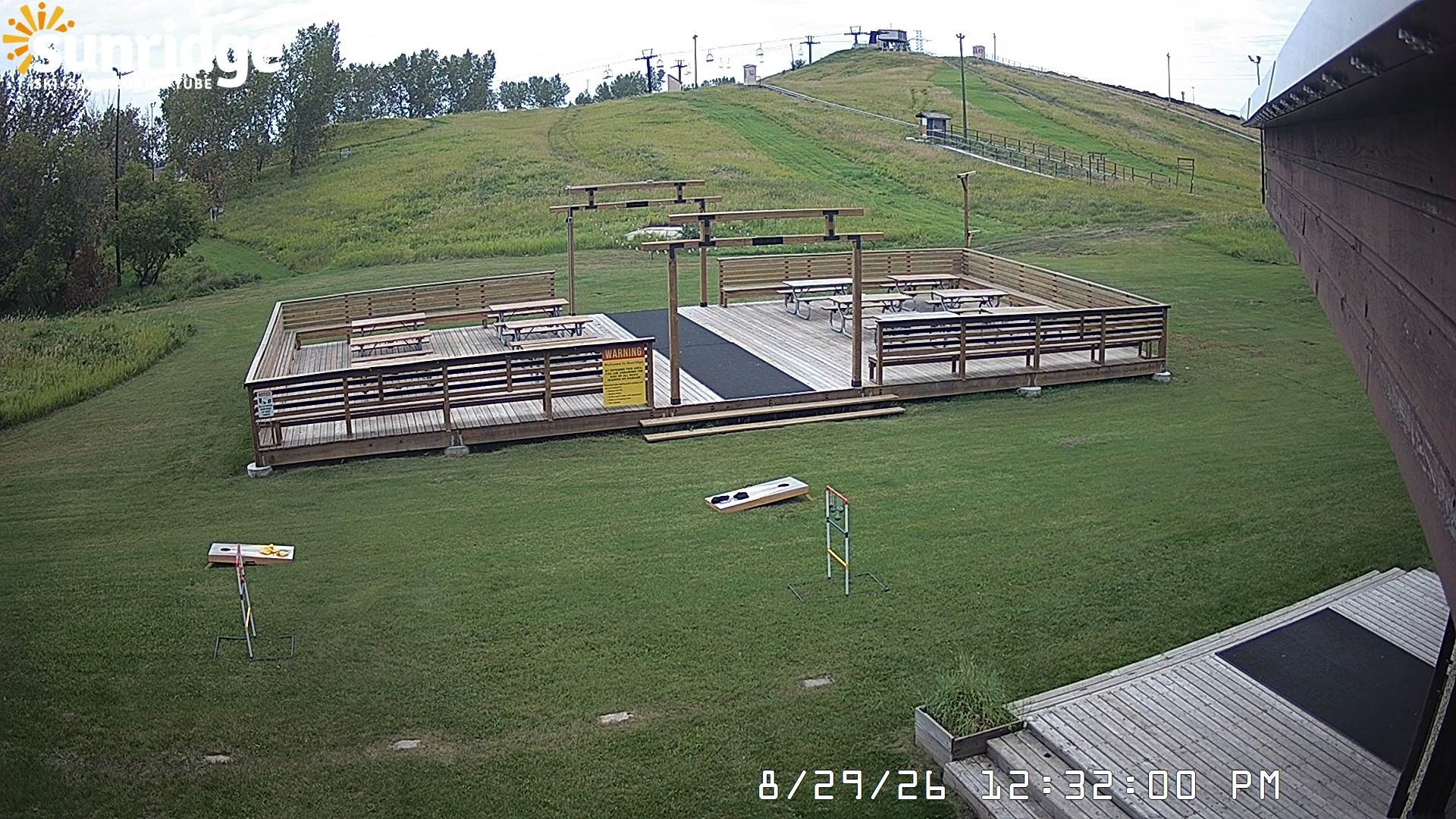 Archived image Webcam Bunny Hill (Sunridge ski area, Alberta)