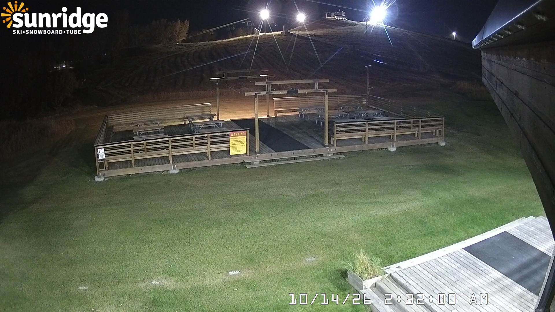 Archived image Webcam Bunny Hill (Sunridge ski area, Alberta)