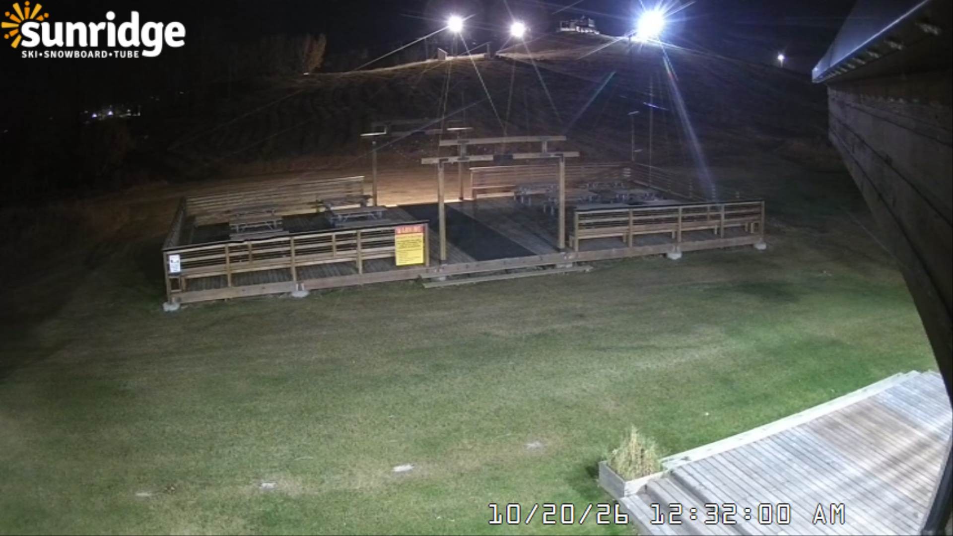Archived image Webcam Bunny Hill (Sunridge ski area, Alberta)