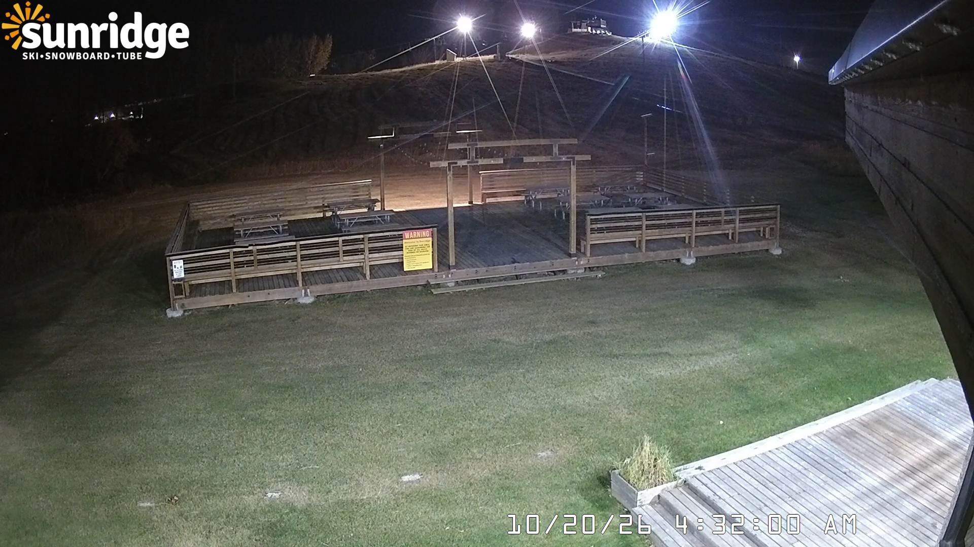 Archived image Webcam Bunny Hill (Sunridge ski area, Alberta)