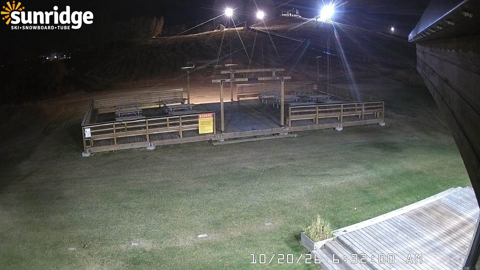 Archived image Webcam Bunny Hill (Sunridge ski area, Alberta)