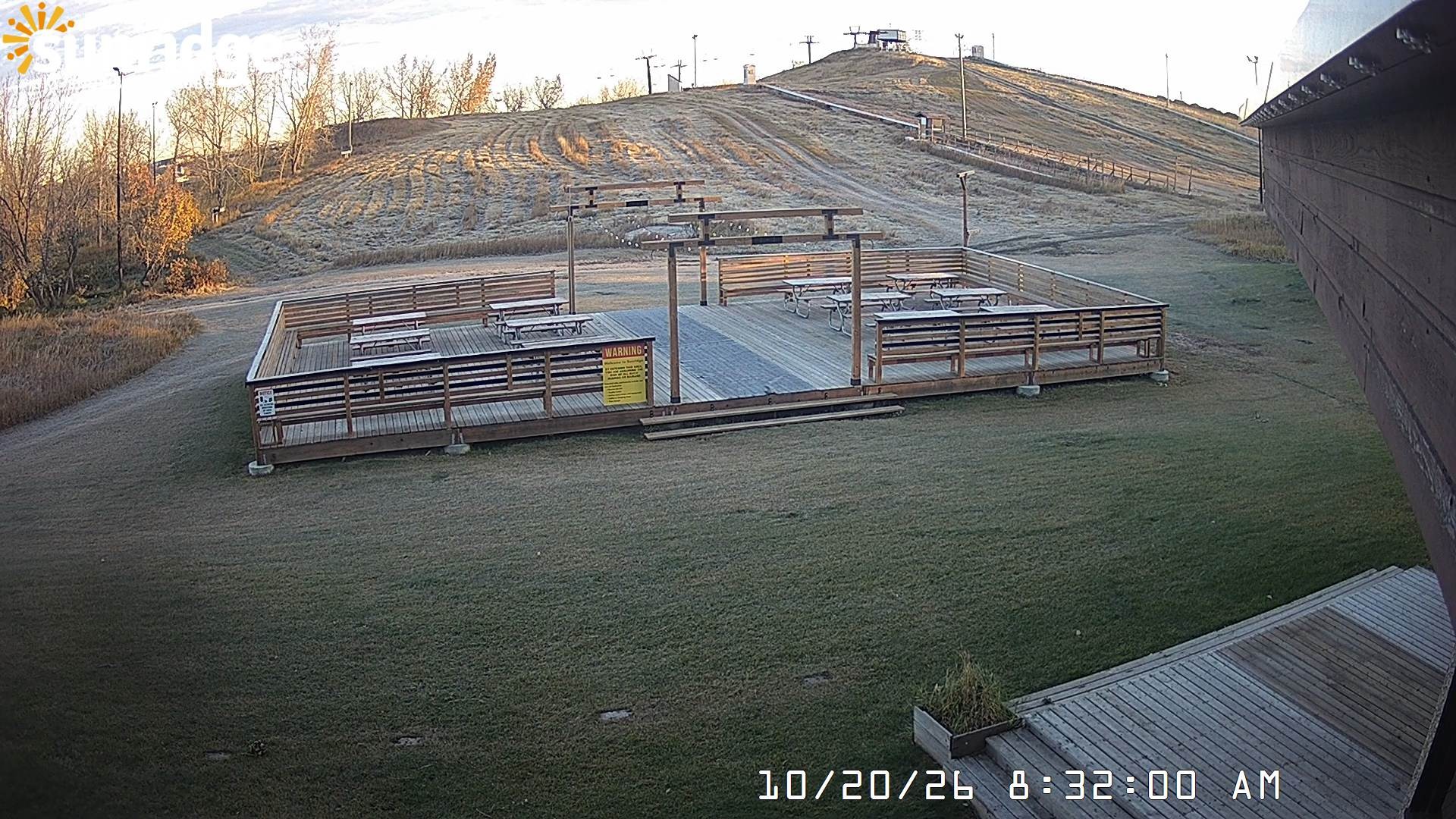 Archived image Webcam Bunny Hill (Sunridge ski area, Alberta)