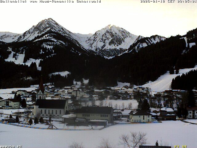 Archiv Foto Webcam Schattwald: Haus Romantika