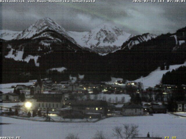 Archived image Webcam Schattwald: Vacation rental Haus Romantika