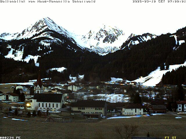 Archived image Webcam Schattwald: Vacation rental Haus Romantika