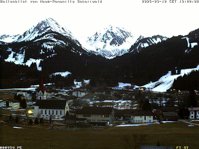 Archived image Webcam Schattwald: Vacation rental Haus Romantika