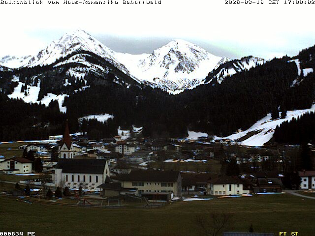 Archived image Webcam Schattwald: Vacation rental Haus Romantika