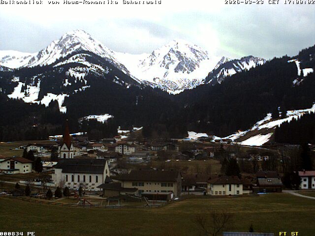 Archiv Foto Webcam Schattwald: Haus Romantika