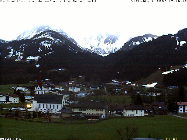 Archiv Foto Webcam Schattwald: Haus Romantika