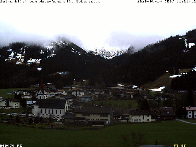 Archiv Foto Webcam Schattwald: Haus Romantika