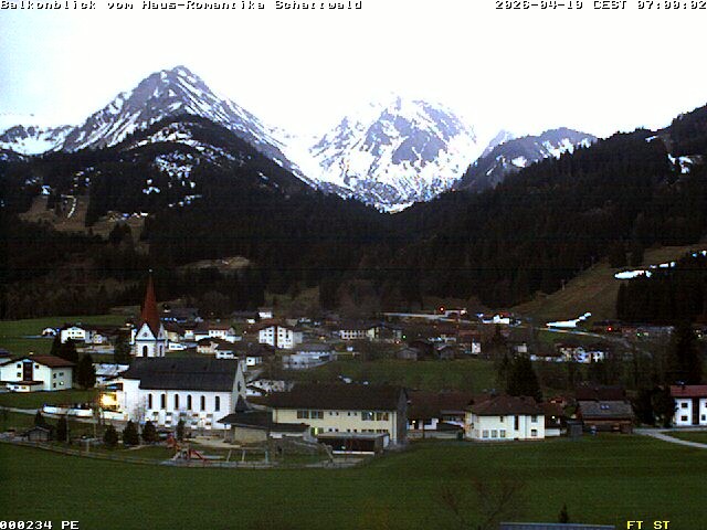 Archiv Foto Webcam Schattwald: Haus Romantika