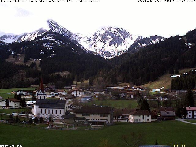 Archiv Foto Webcam Schattwald: Haus Romantika