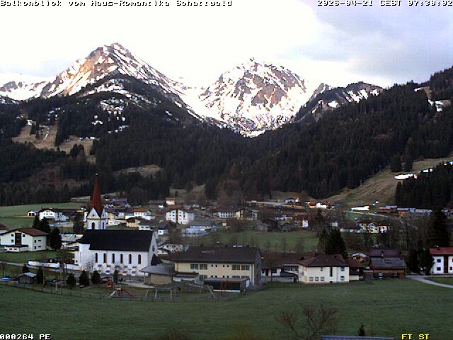 Archived image Webcam Schattwald: Vacation rental Haus Romantika
