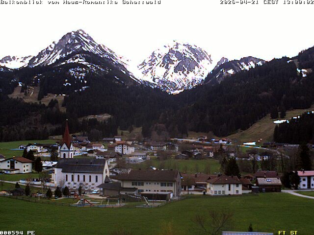 Archived image Webcam Schattwald: Vacation rental Haus Romantika