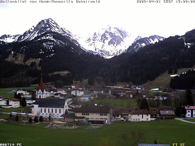 Archived image Webcam Schattwald: Vacation rental Haus Romantika