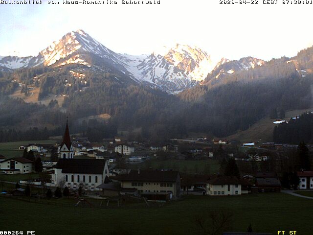 Archived image Webcam Schattwald: Vacation rental Haus Romantika