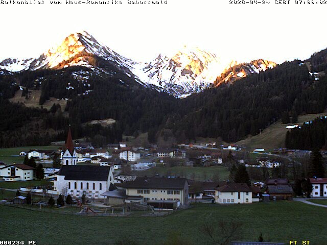 Archiv Foto Webcam Schattwald: Haus Romantika