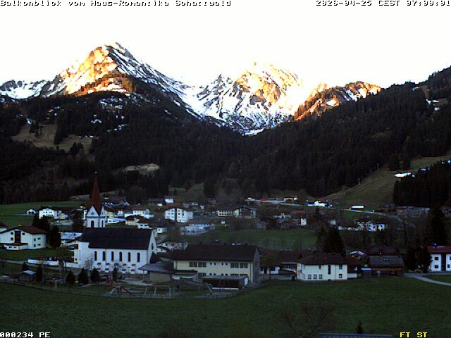 Archiv Foto Webcam Schattwald: Haus Romantika