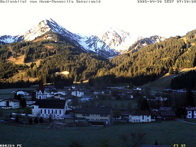 Archived image Webcam Schattwald: Vacation rental Haus Romantika