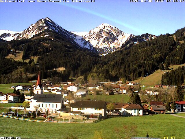 Archived image Webcam Schattwald: Vacation rental Haus Romantika