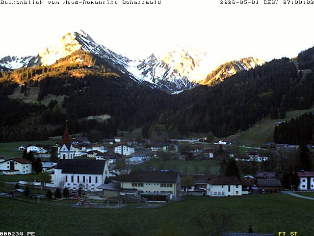 Archiv Foto Webcam Schattwald: Haus Romantika