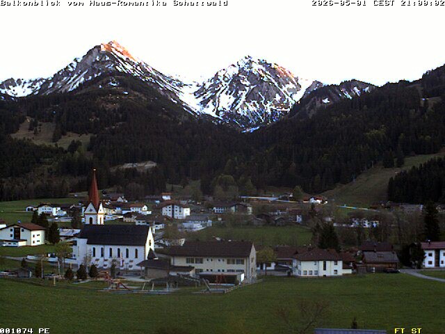 Archiv Foto Webcam Schattwald: Haus Romantika