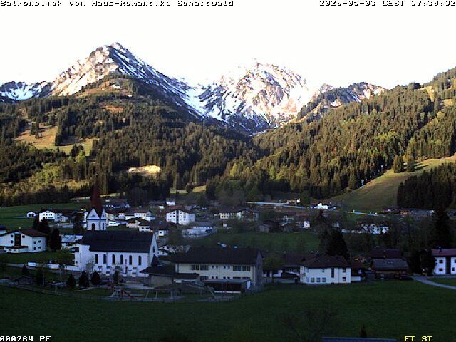 Archived image Webcam Schattwald: Vacation rental Haus Romantika