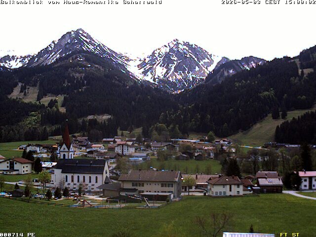 Archived image Webcam Schattwald: Vacation rental Haus Romantika
