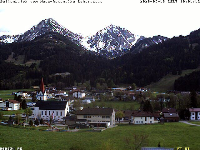 Archiv Foto Webcam Schattwald: Haus Romantika