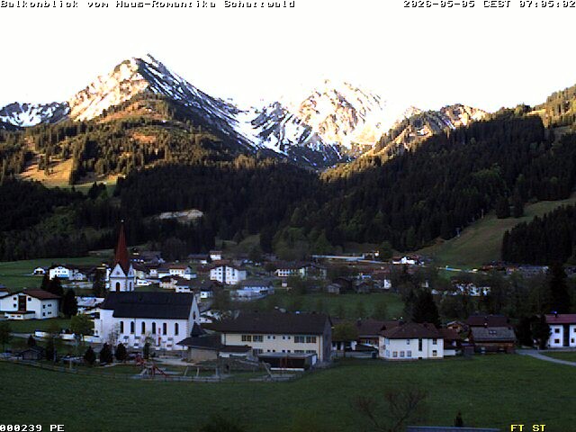 Archiv Foto Webcam Schattwald: Haus Romantika