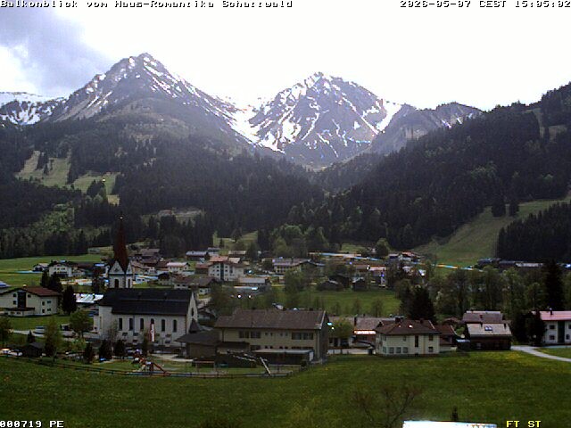 Archiv Foto Webcam Schattwald: Haus Romantika
