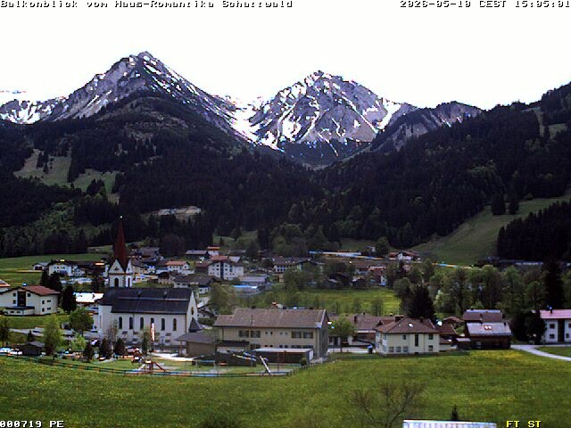 Archiv Foto Webcam Schattwald: Haus Romantika