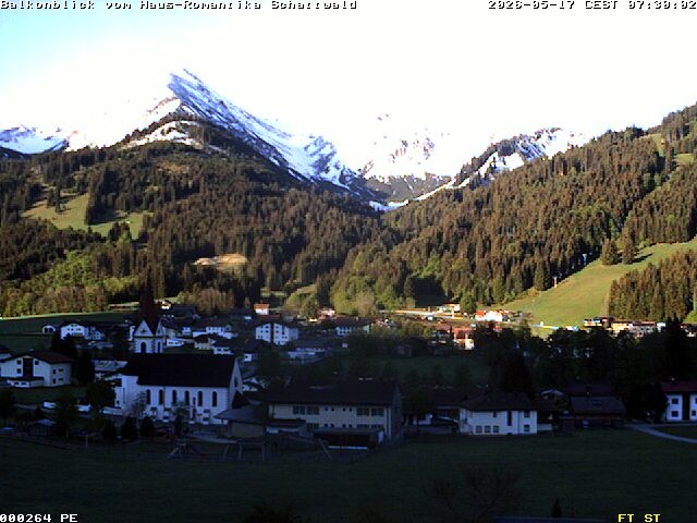Archiv Foto Webcam Schattwald: Haus Romantika