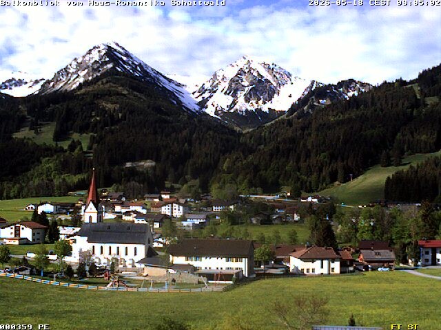 Archived image Webcam Schattwald: Vacation rental Haus Romantika