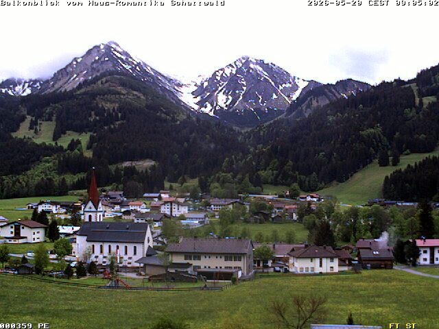 Archived image Webcam Schattwald: Vacation rental Haus Romantika
