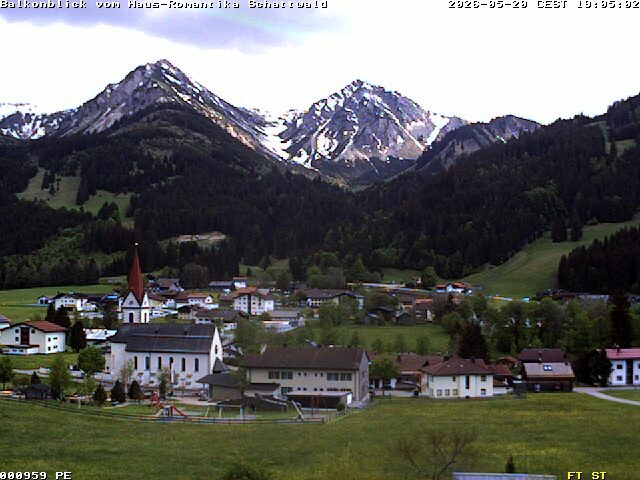 Archived image Webcam Schattwald: Vacation rental Haus Romantika