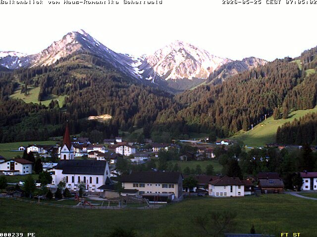 Archiv Foto Webcam Schattwald: Haus Romantika