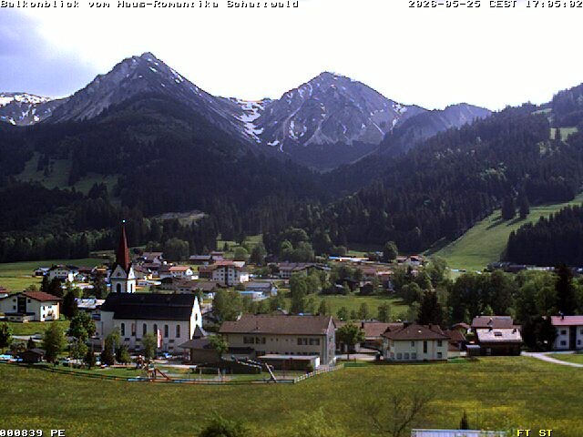 Archiv Foto Webcam Schattwald: Haus Romantika