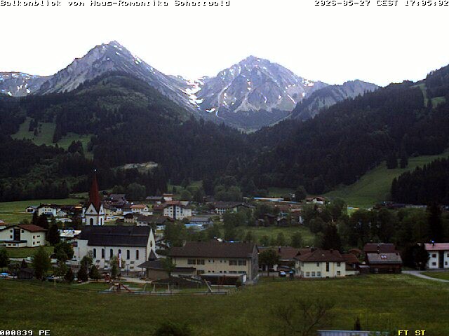 Archiv Foto Webcam Schattwald: Haus Romantika