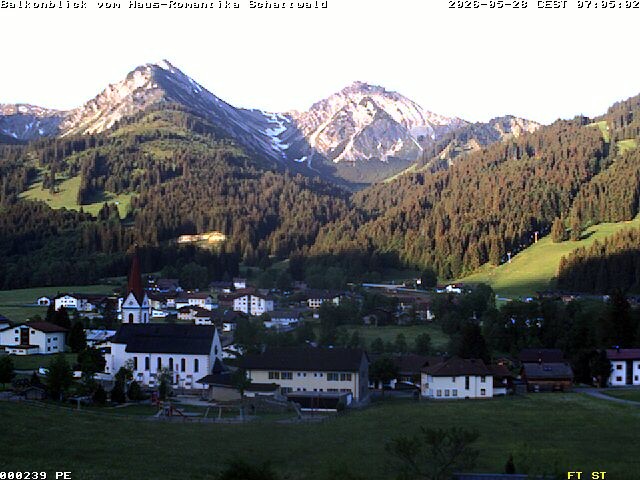 Archived image Webcam Schattwald: Vacation rental Haus Romantika