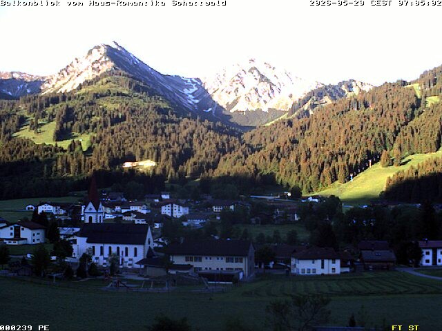 Archiv Foto Webcam Schattwald: Haus Romantika