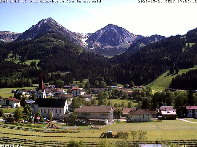 Archiv Foto Webcam Schattwald: Haus Romantika